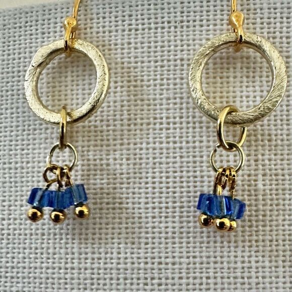 Elaine Chu Handcrafted Gold & Blue Beaded Dangle Earrings - Picture 2 of 8